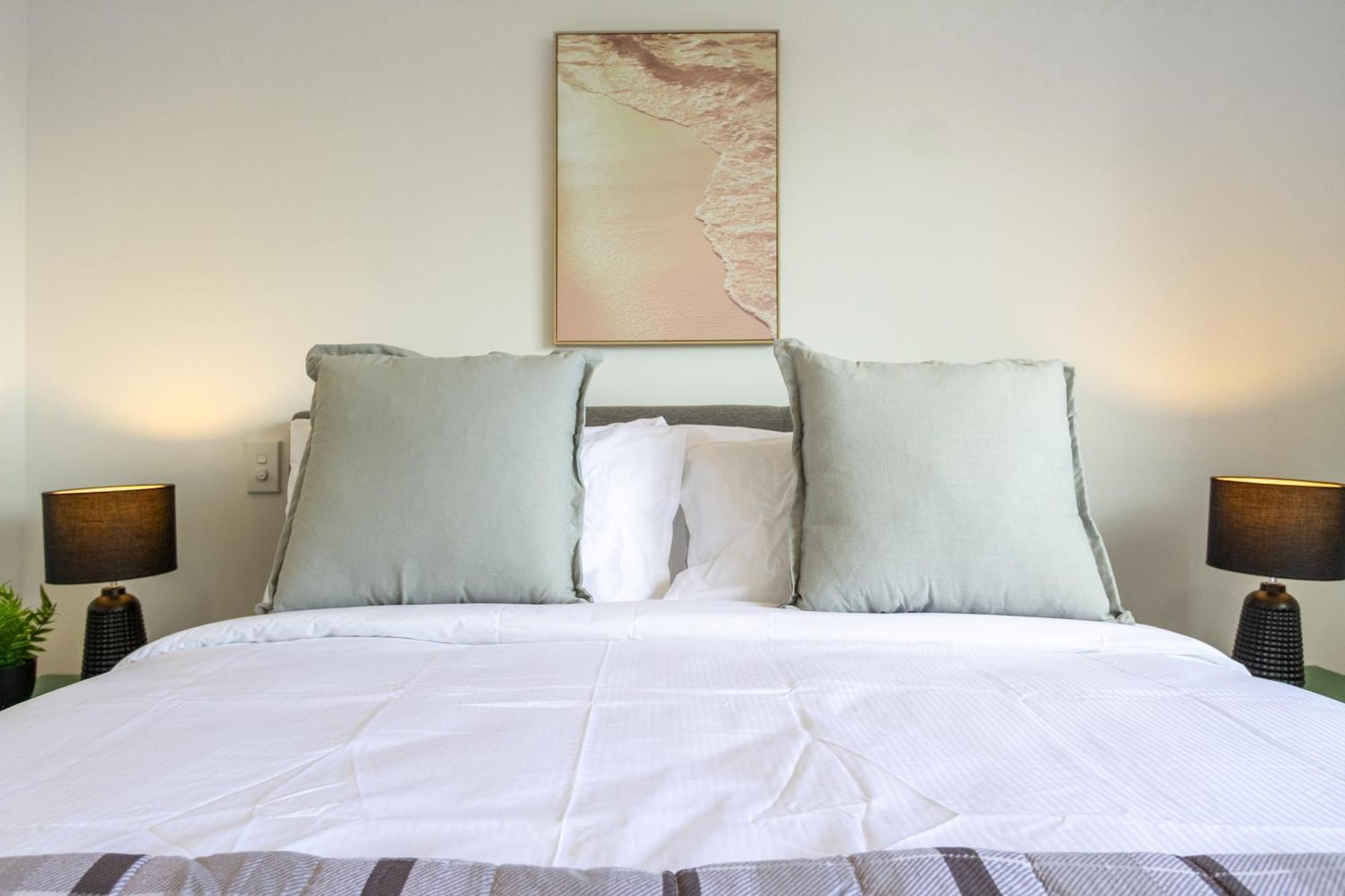 Conveniently Located 2Br Townhouse In West Akl Appartement Auckland Buitenkant foto
